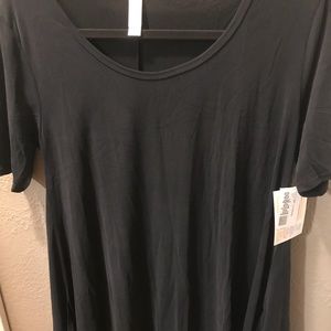 Lularoe XS SOLID BLACK Perfect Tee